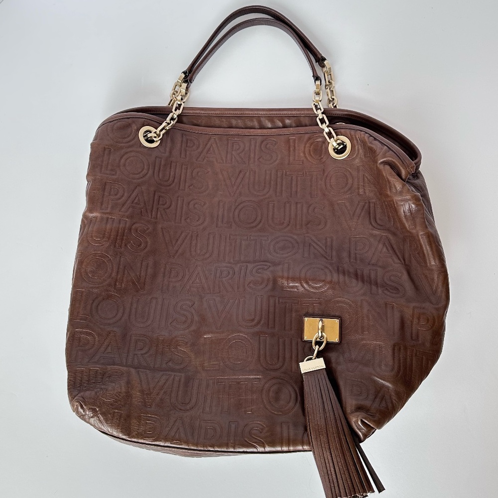Louis Vuitton Limited Edition Paris Souple Whisper GM Tote